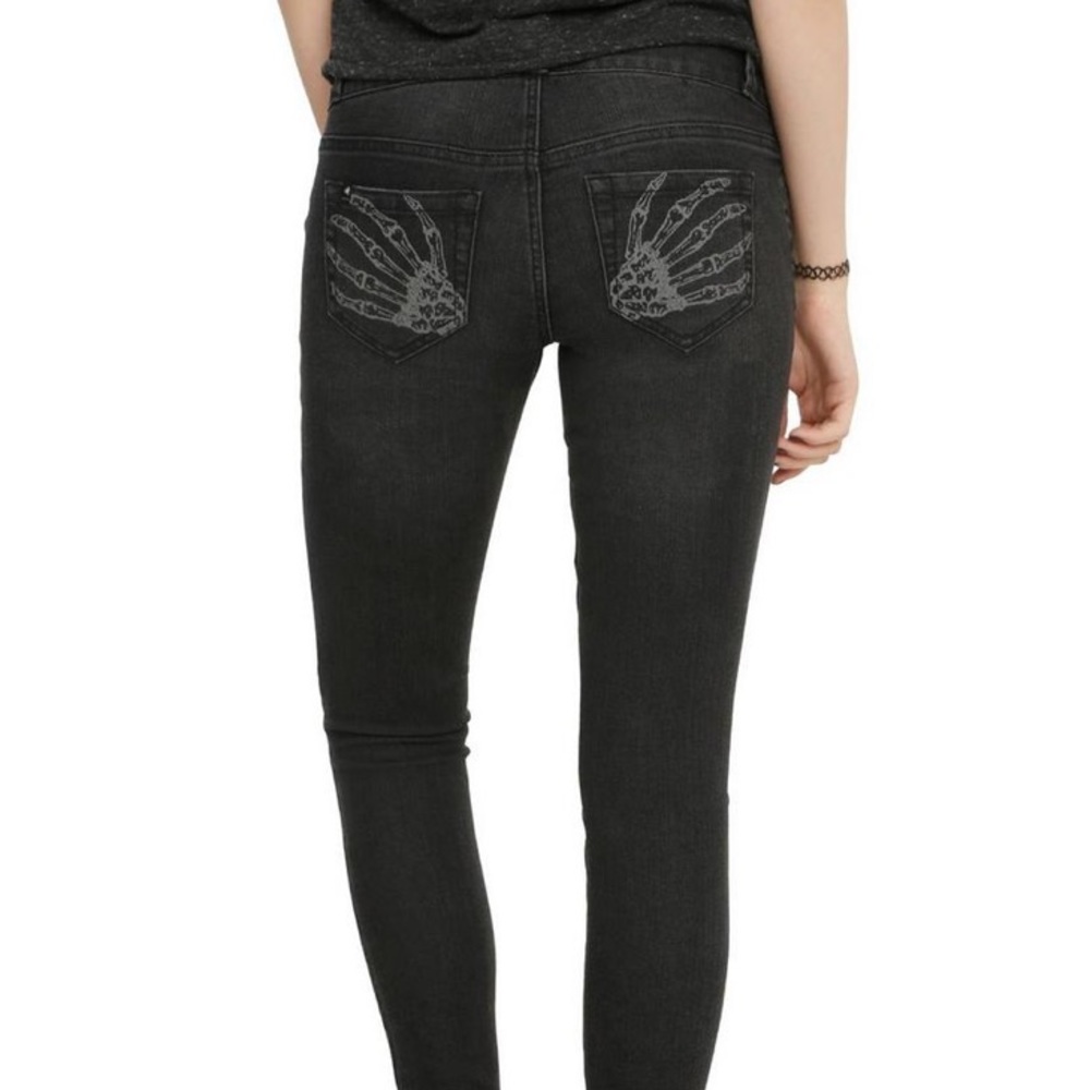 Hot Topic LOVEsick Black Skeleton Hands Skinny Jeans, 1
